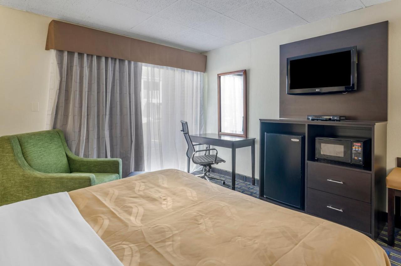 Econo Lodge Waynesboro - Skyline Drive Esterno foto