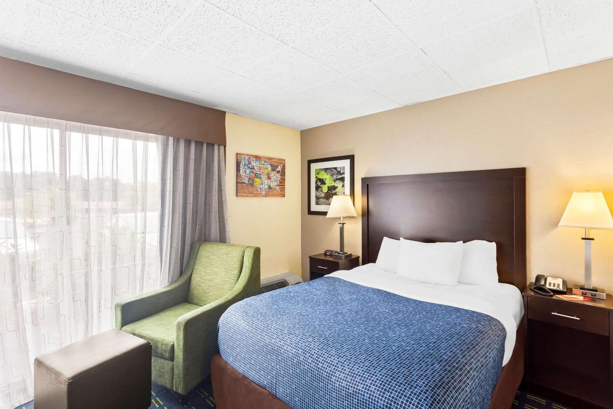 Econo Lodge Waynesboro - Skyline Drive Esterno foto